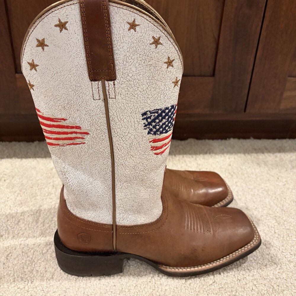 Ariat Women Patriot Crackled American Flag Western Cowboy Boots size 7B EU 37.5 - Picture 4 of 12